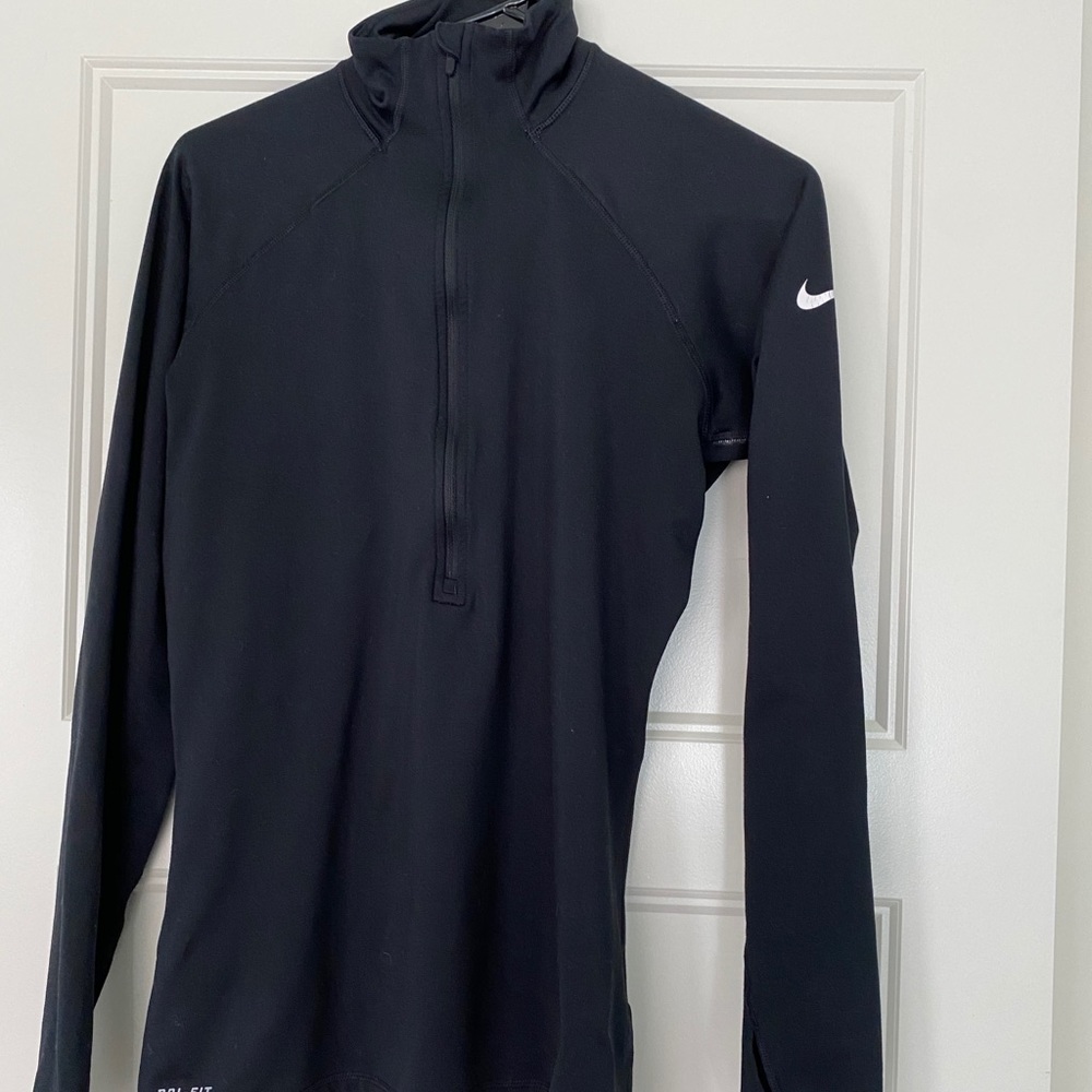 Nike Women’s Dry fit Quarter Zip Jacket